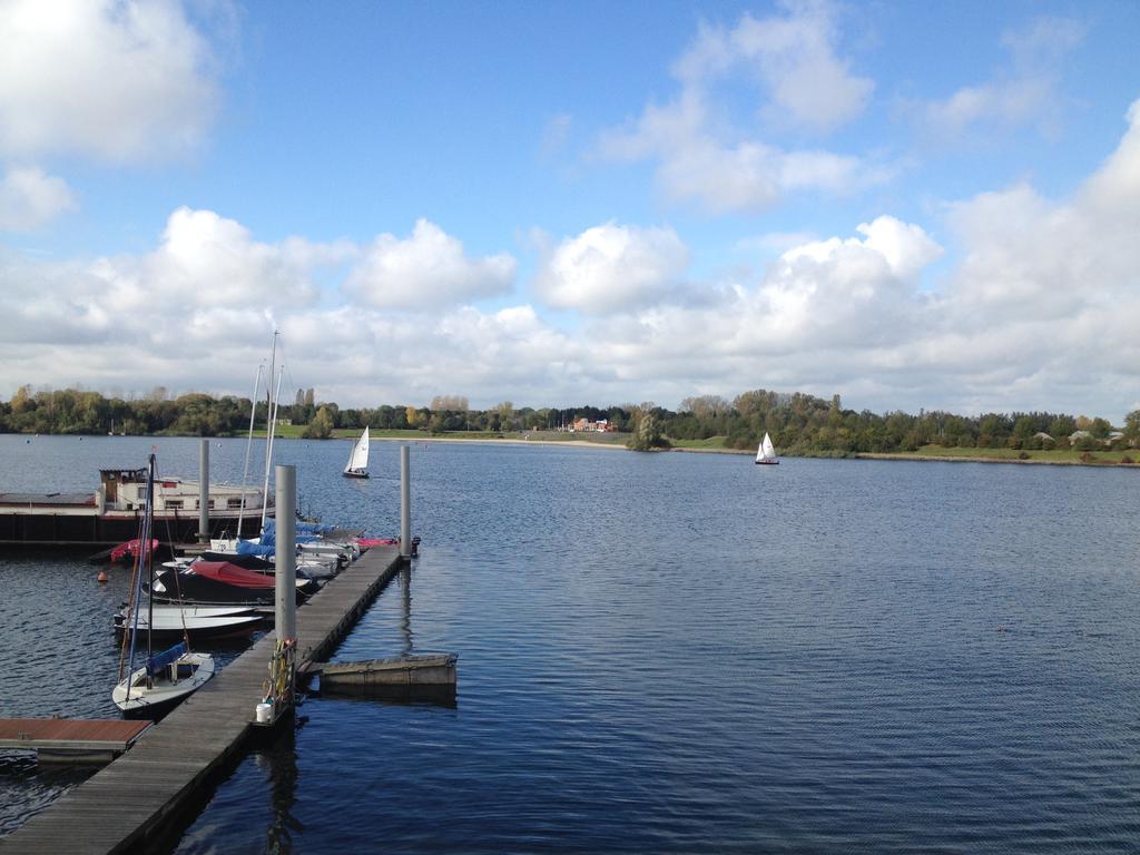 הוסטל Kinrooi Sailcenter Limburg מראה חיצוני תמונה