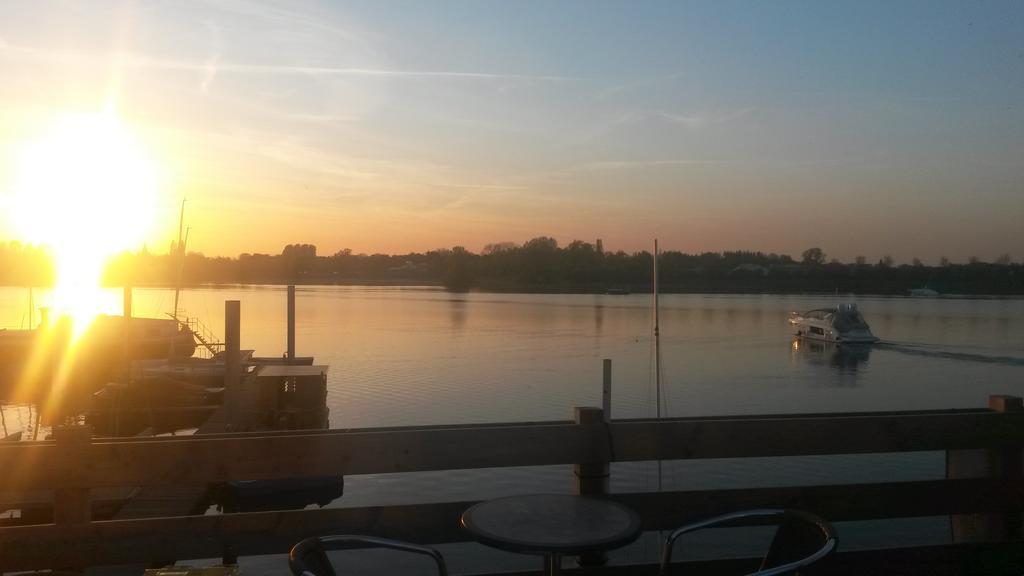 הוסטל Kinrooi Sailcenter Limburg מראה חיצוני תמונה