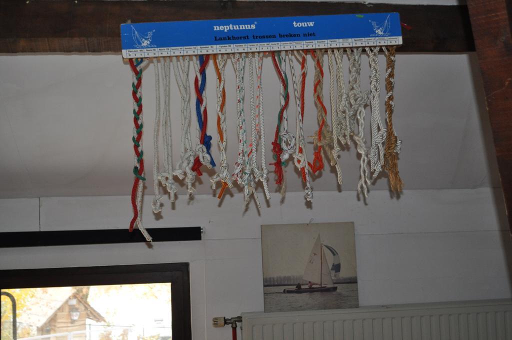 הוסטל Kinrooi Sailcenter Limburg מראה חיצוני תמונה