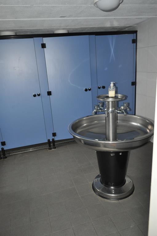 הוסטל Kinrooi Sailcenter Limburg מראה חיצוני תמונה